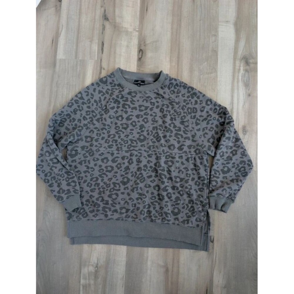 Nursing Queen Oversized Gray Leopard Print Nursing Sweatshirt, XL (D2)